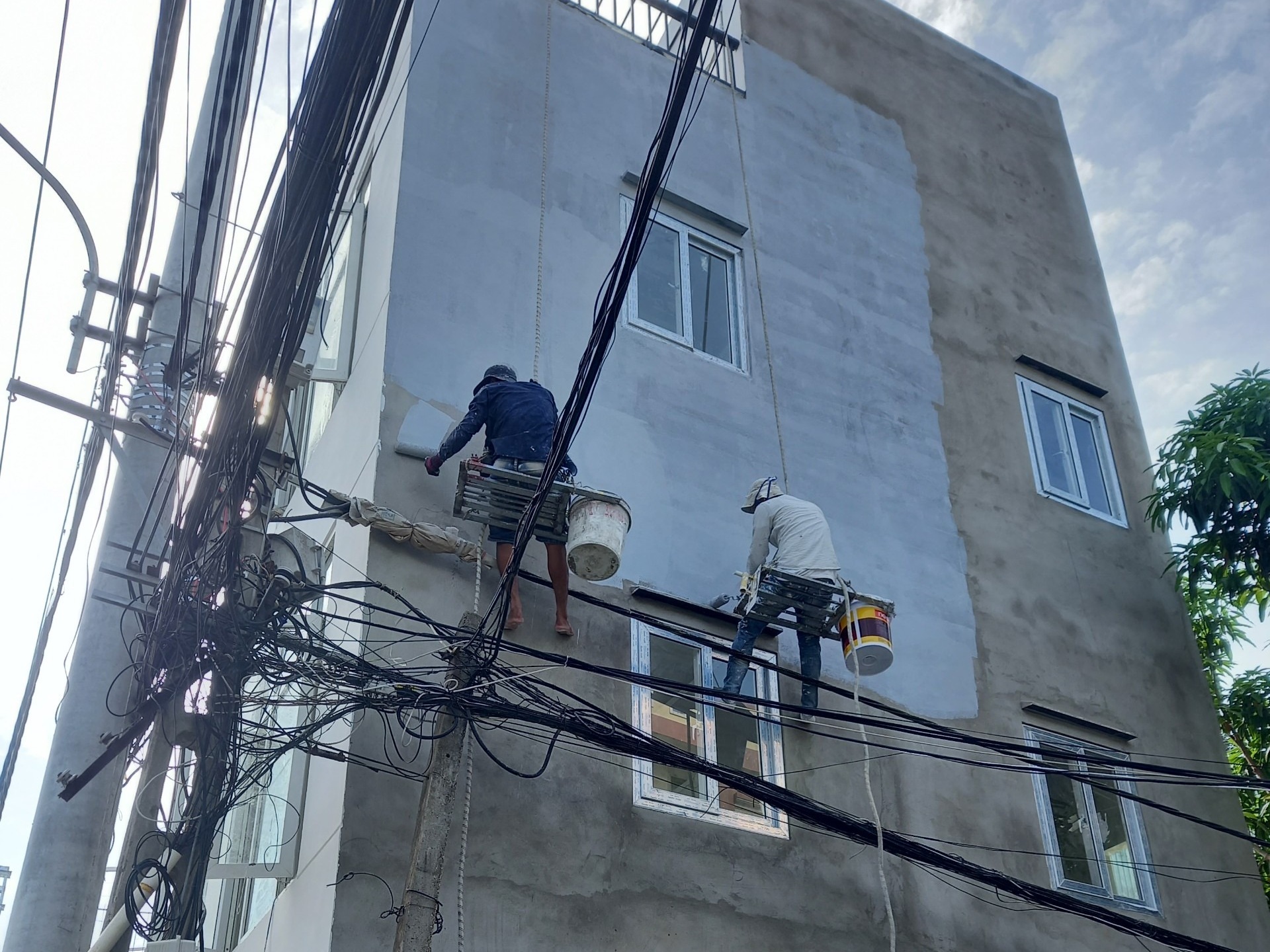 Thi Công Sơn Nước Nội Ngoại Thất Chính Hãng
